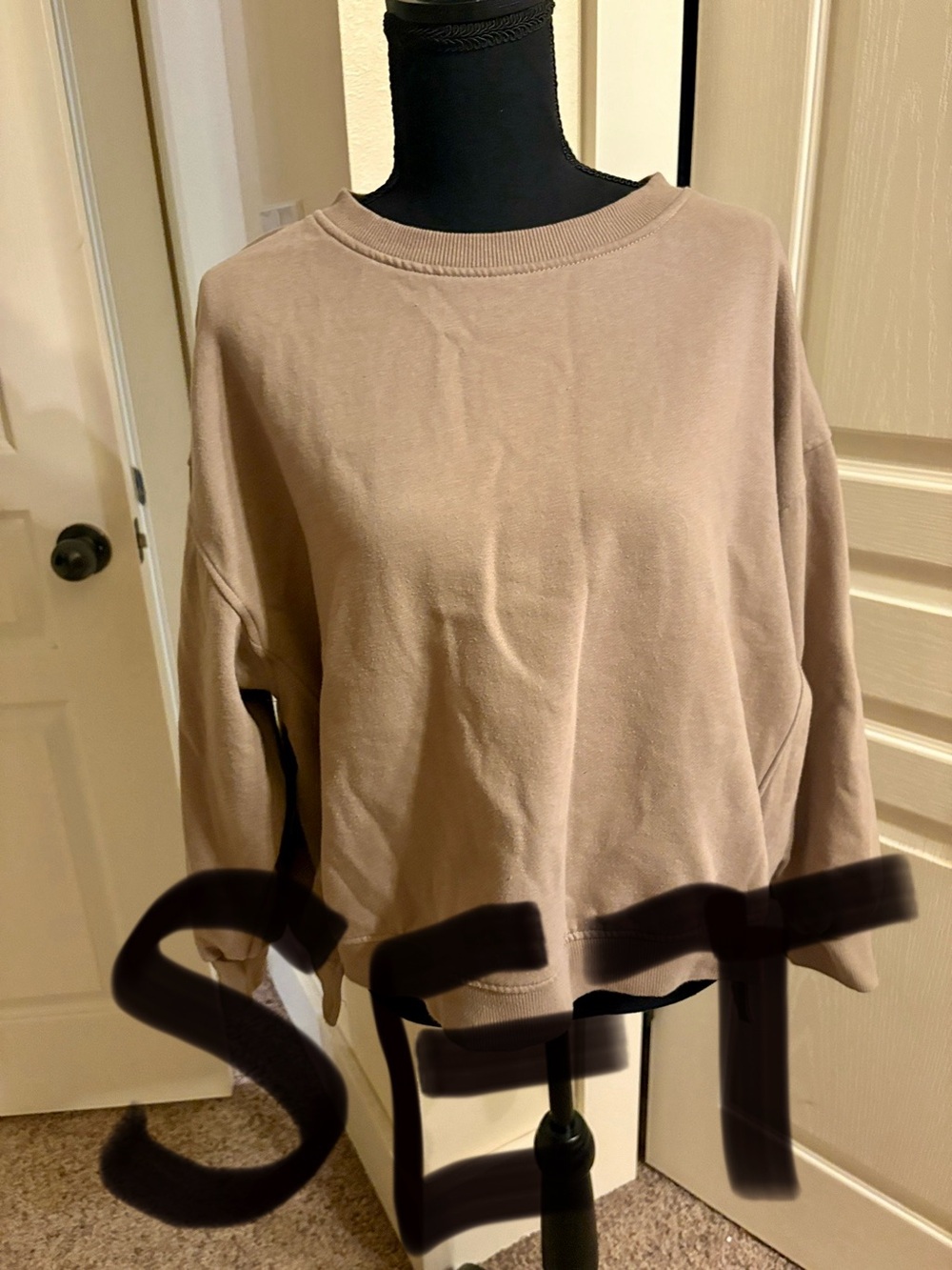 RISEN Relaxed Crewneck Sweatshirt and Sweatpants in Taupe *SET*